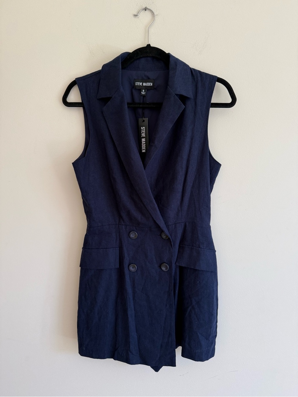 Steve Madden Navy Double-Breasted Sleeveless Skort